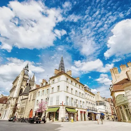 Le Valeureux - Cosy En Hypercentre Dijon
